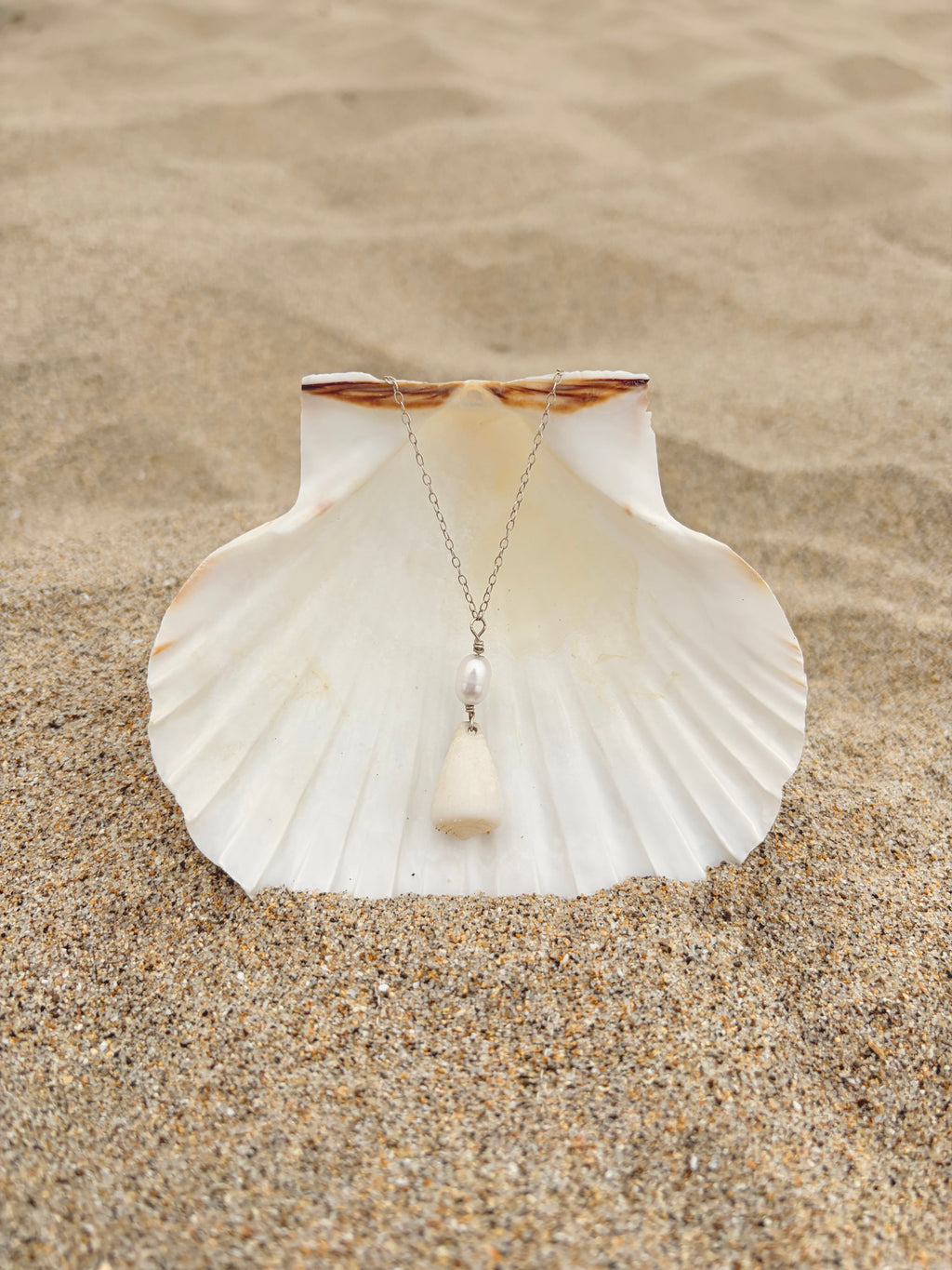 White Cone & Pearl Necklace
