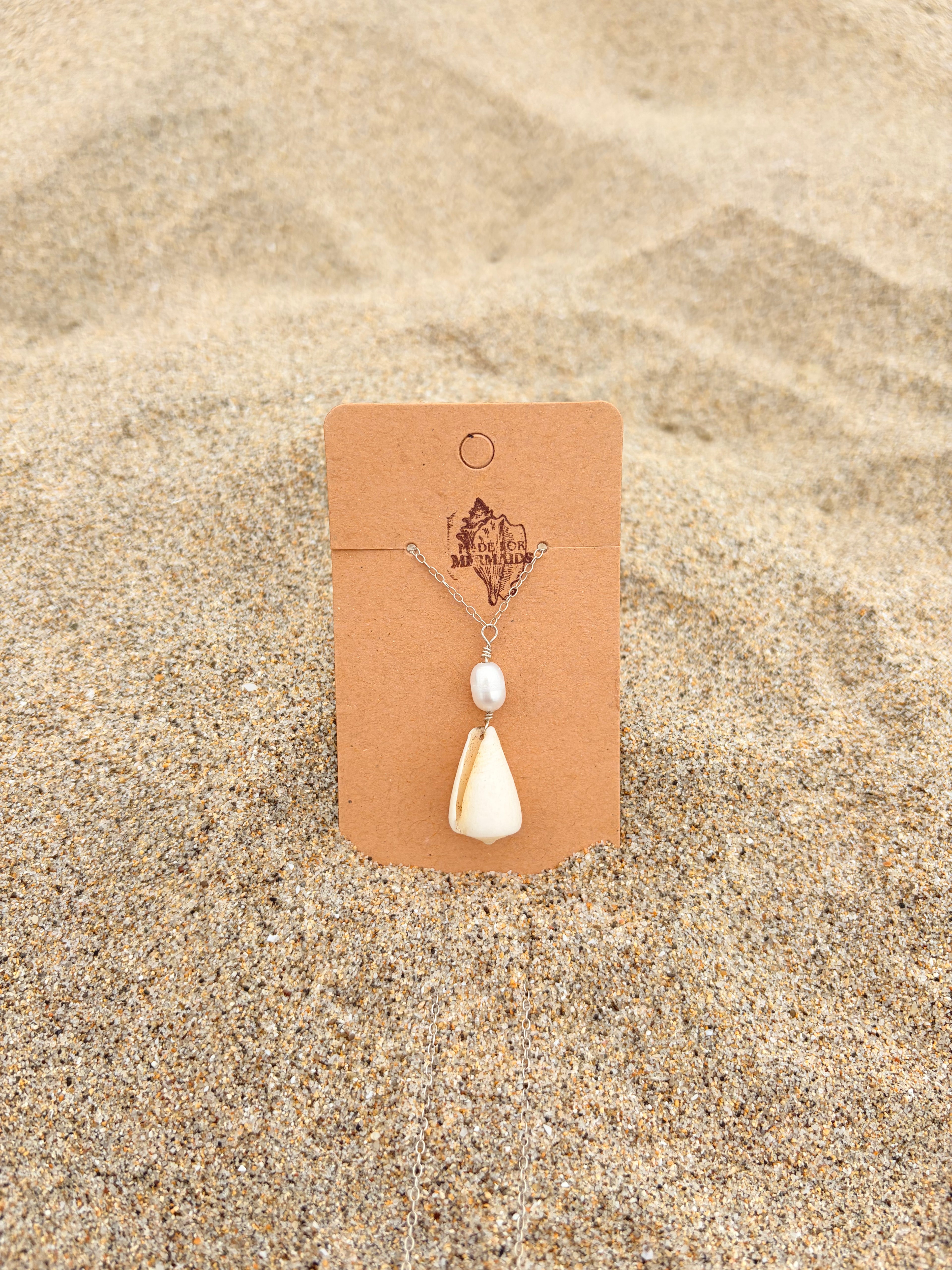 White Cone & Pearl Necklace